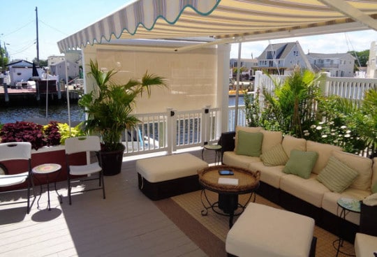 deck-and-awning-540×368