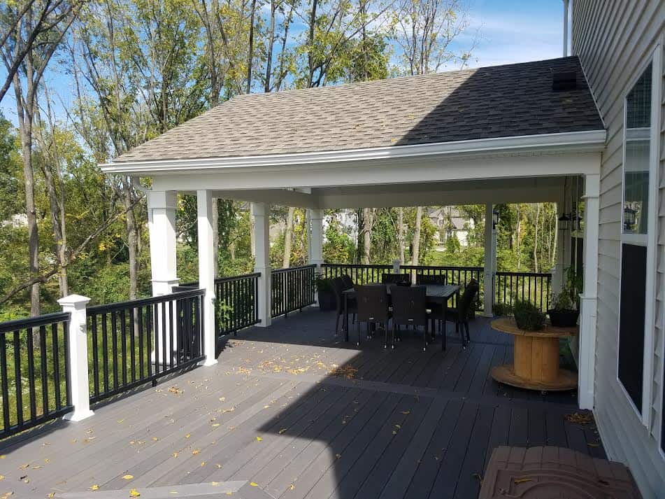 Why an Experienced Composite Decking Contractor is Essential