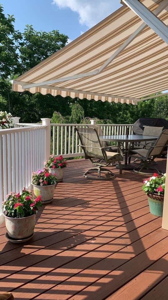 retractable awnings for decks